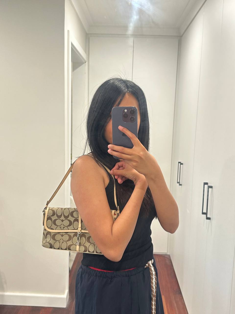 Authentic Vintage Coach Hamptons Signature Shoulder Bag