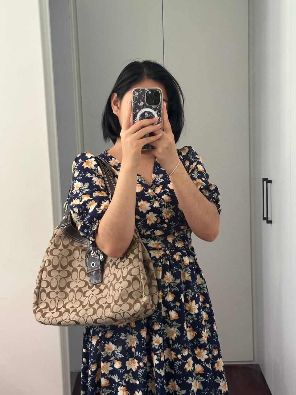 Authentic Vintage Coach Soho Signature Tote Bag