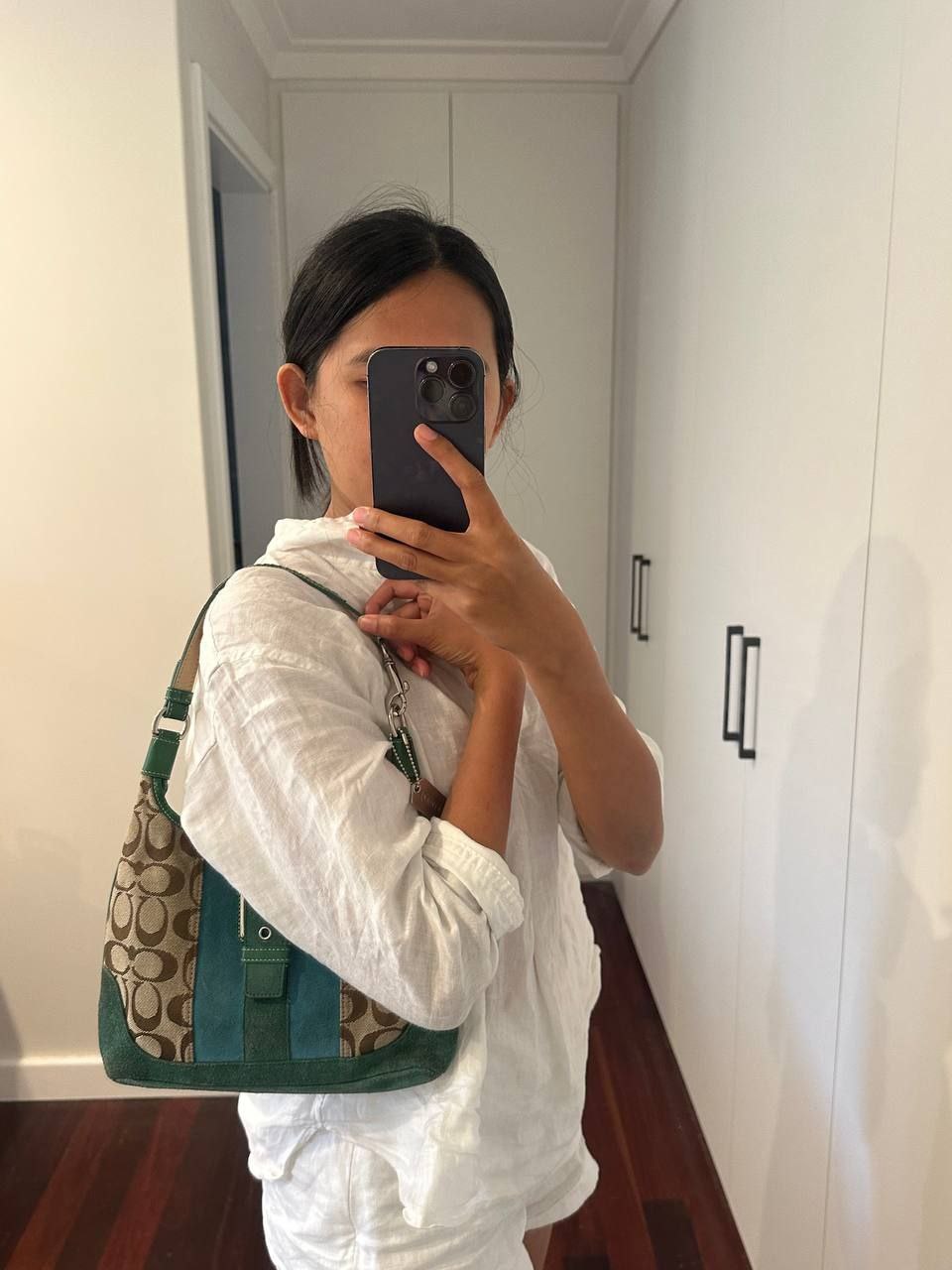 Authentic Vintage Coach Hamptons Buckle Shoulder Bag