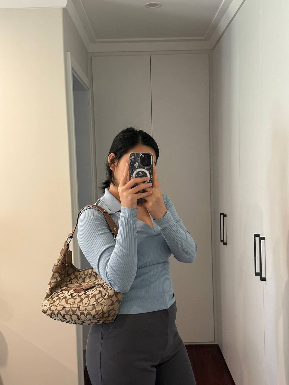 Authentic Vintage Coach Penelope Signature Hobo Bag