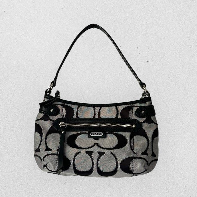 Authentic Vintage Coach Poppy Signature Shoulder Bag