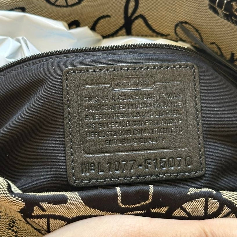 Authentic Vintage Coach Horse & Carriage Hobo Bag