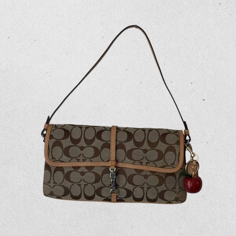 Authentic Vintage Coach Hamptons Signature Shoulder Bag