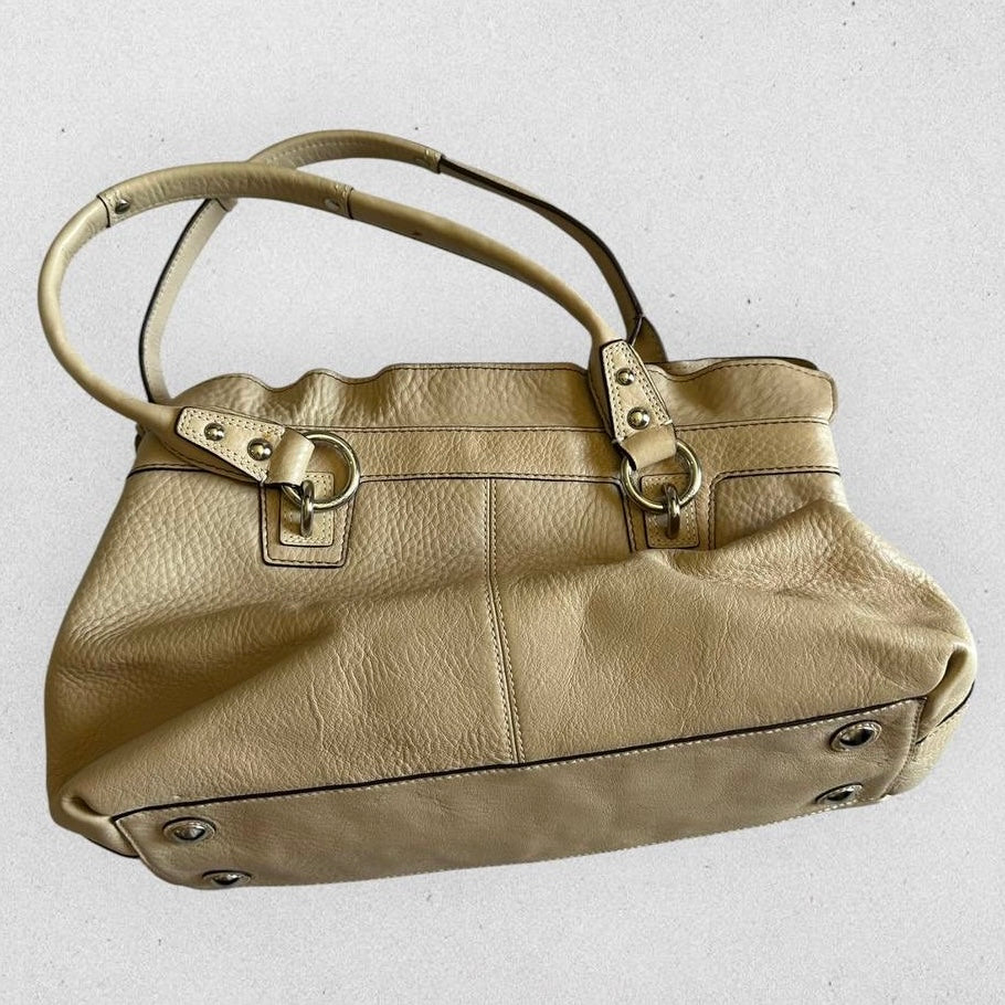 Authentic Vintage Coach Penelope Pebbled Leather Shoulder Bag