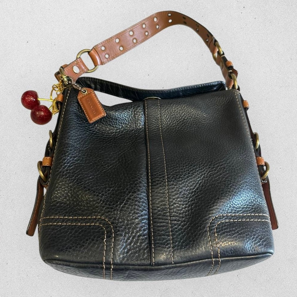 Authentic Vintage Coach Chelsea Pebble Leather Shoulder Bag