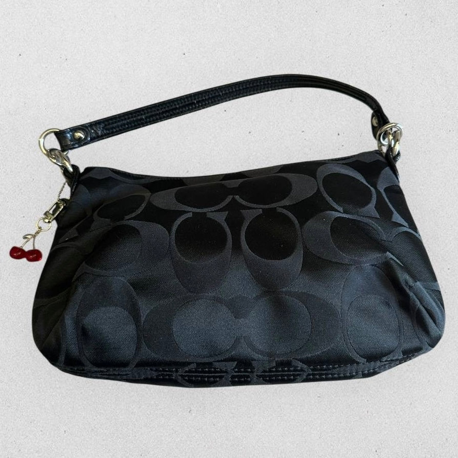 Authentic Vintage Coach Poppy Snap Shoulder Bag