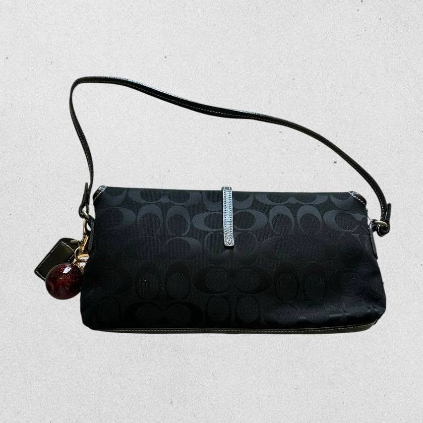 Authentic Vintage Coach Hamptons Signature Shoulder Bag