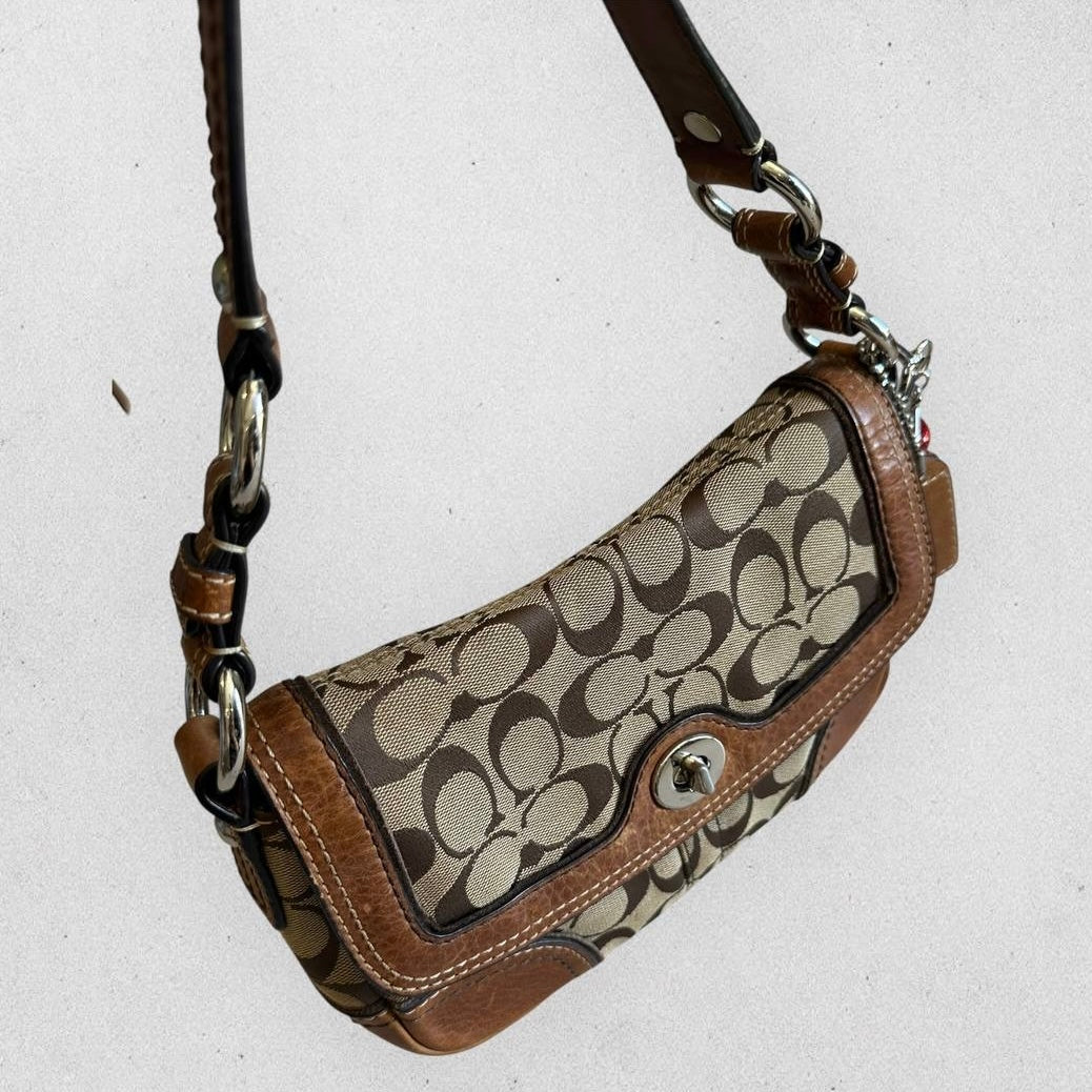 Authentic Vintage Coach Chelsea Pebble Signature Flap Bag