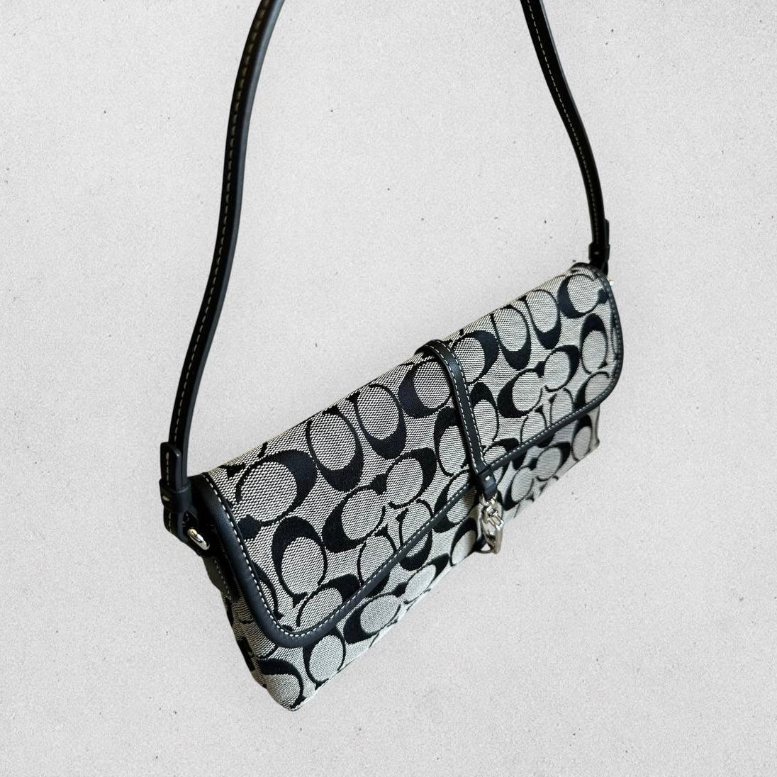 Authentic Vintage Coach Hamptons Shoulder Bag