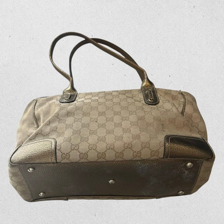 Authentic Vintage Gucci GG Princess Shoulder Bag