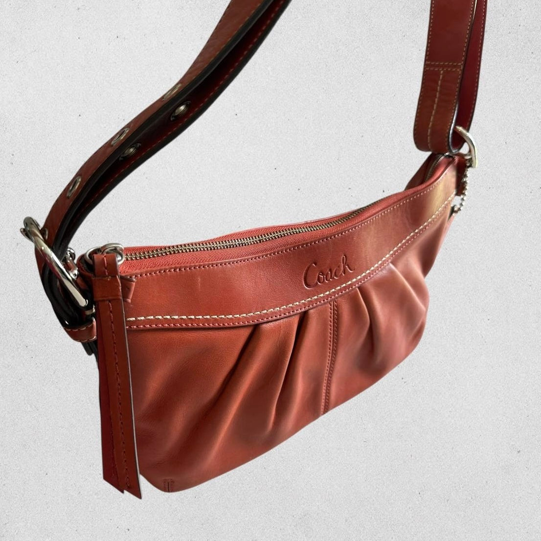 Authentic Vintage Coach Leather Shoulder/Crossbody Bag