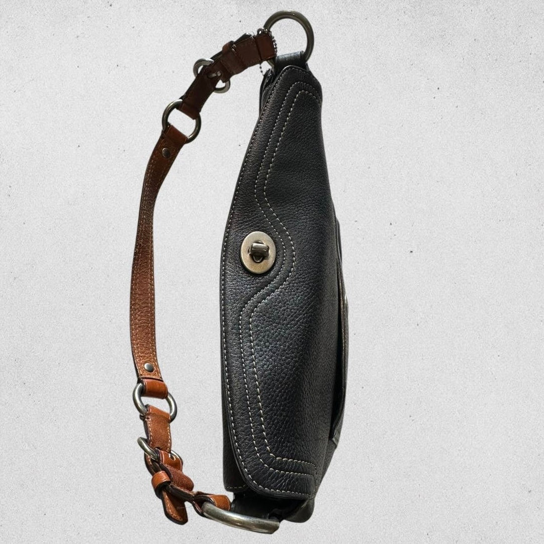 Authentic Vintage Coach Eddie Turnlock Pebbled Leather Shoulder Bag
