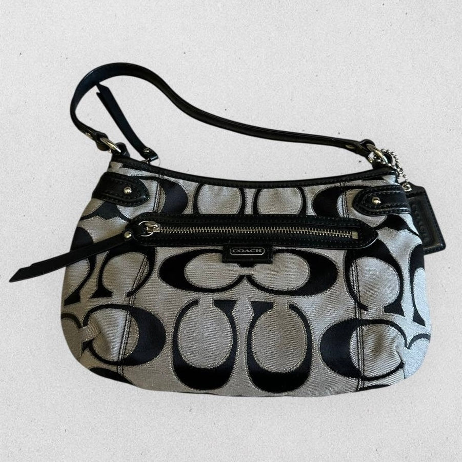 Authentic Vintage Coach Poppy Signature Shoulder Bag