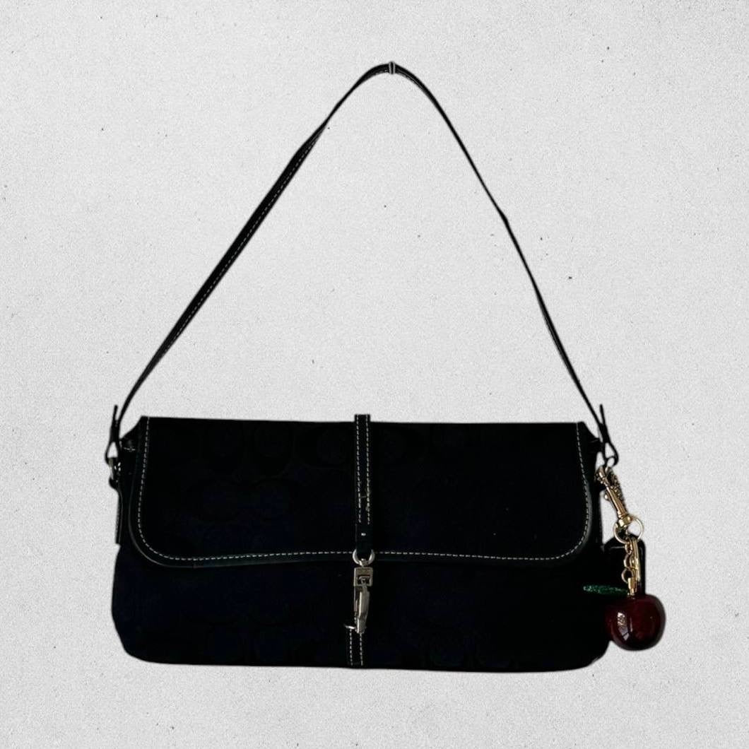 Authentic Vintage Coach Hamptons Signature Shoulder Bag
