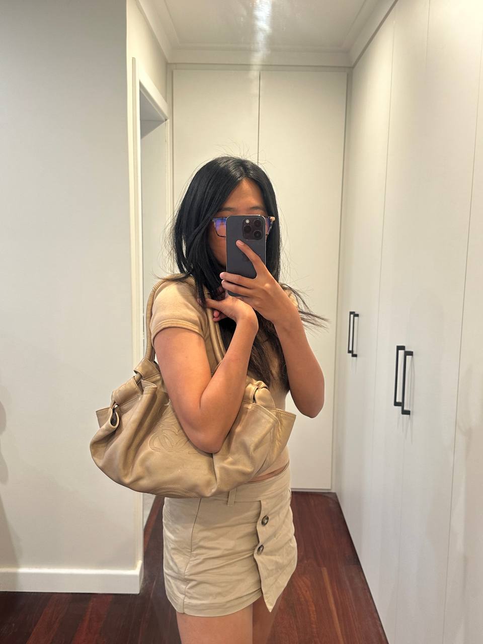 Authentic Vintage Loewe Nappa Aire Anagram Leather Shoulder Bag