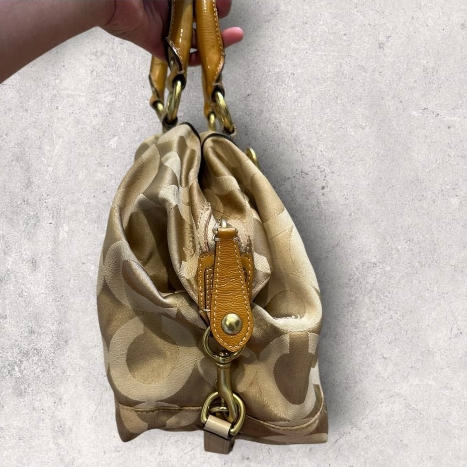 Authentic Vintage Coach Ashley Signature Shoulder Bag