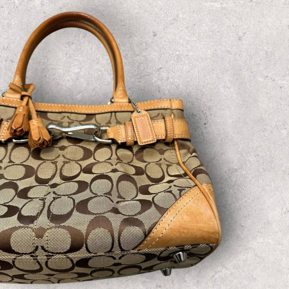 Authentic Coach Signature Hampton Shoulder Bag