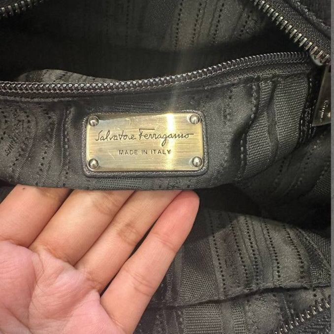 Authentic Vintage Salvatore Ferragamo Leather Shoulder Bag