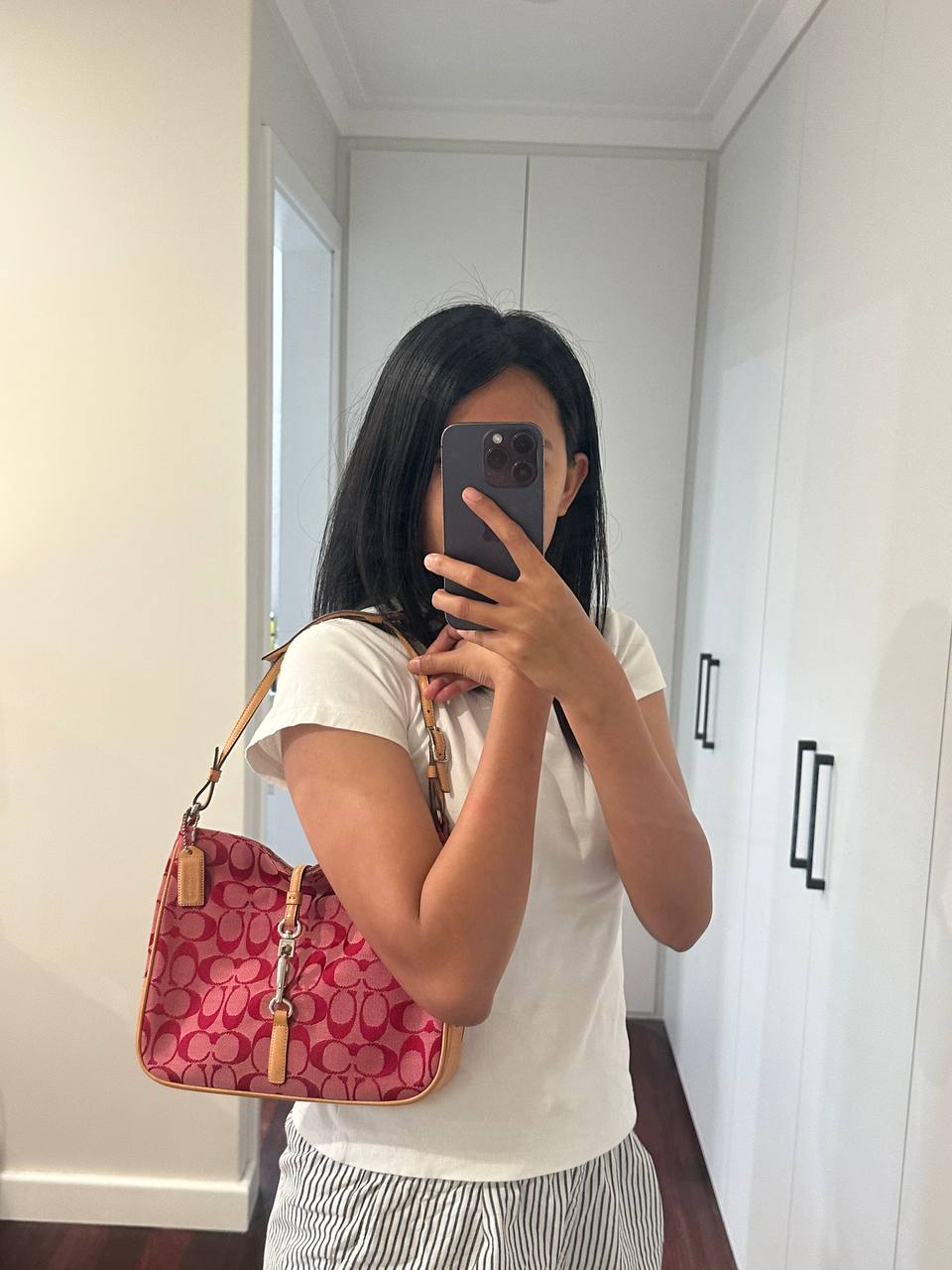 Authentic Vintage Coach Hampton Signature Shoulder Bag