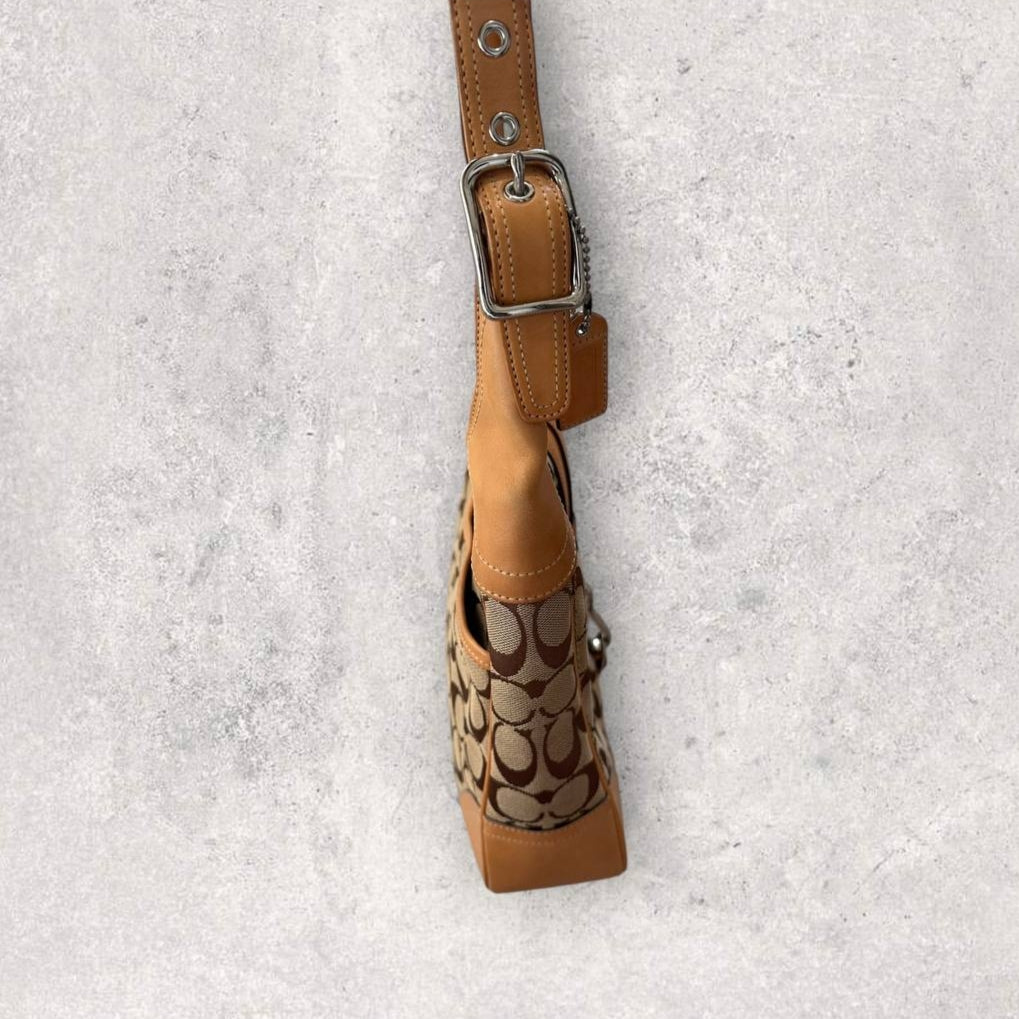 Authentic Vintage Coach Hampton Signature Shoulder Bag