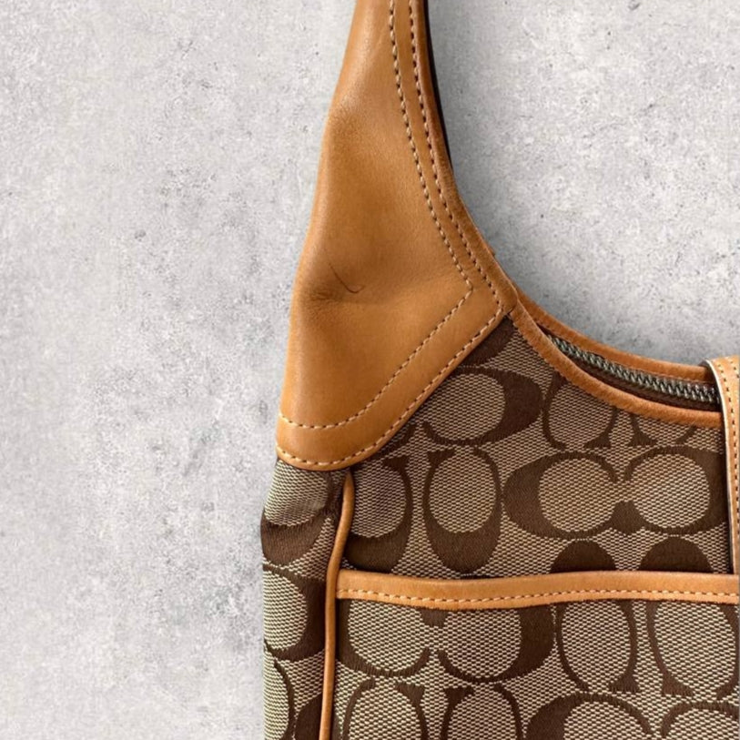 Authentic Vintage Coach Hampton Signature Shoulder Bag