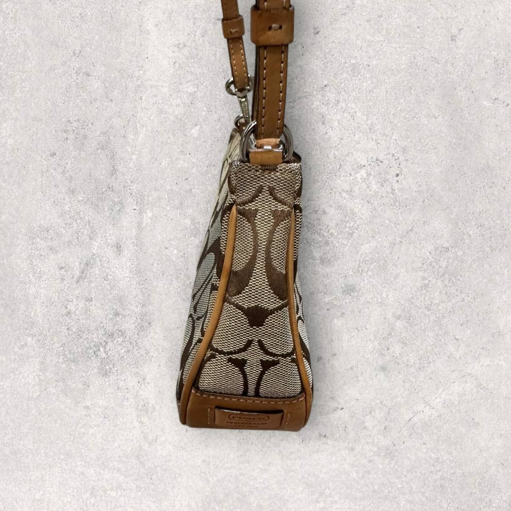 Authentic Vintage Coach  Demi Sigature Shoulder Bag