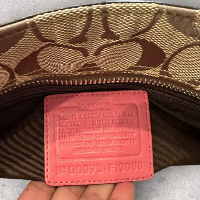 Authentic Vintage Coach Hamptons Signature Shoulder Bag