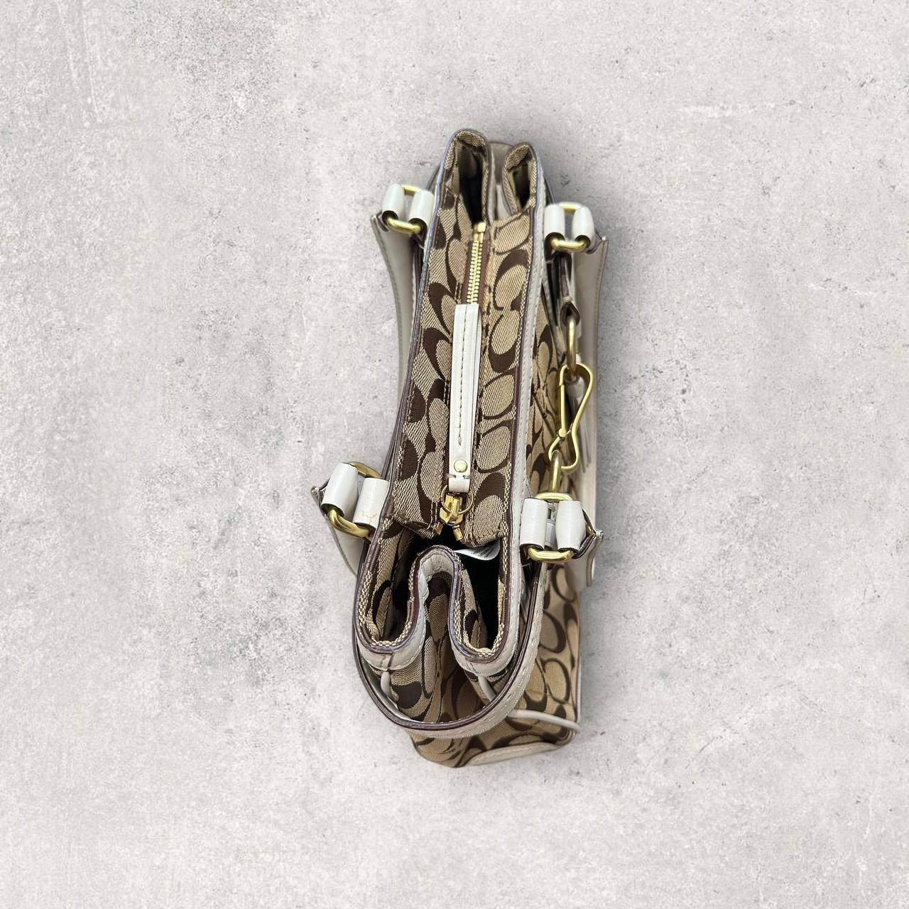 Authentic Vintage Coach Hamptons Signature Shoulder Bag