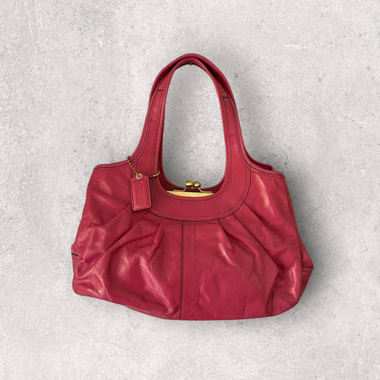 Authentic Vintage Coach Ergo Kisslock Patent Leather Shoulder Bag