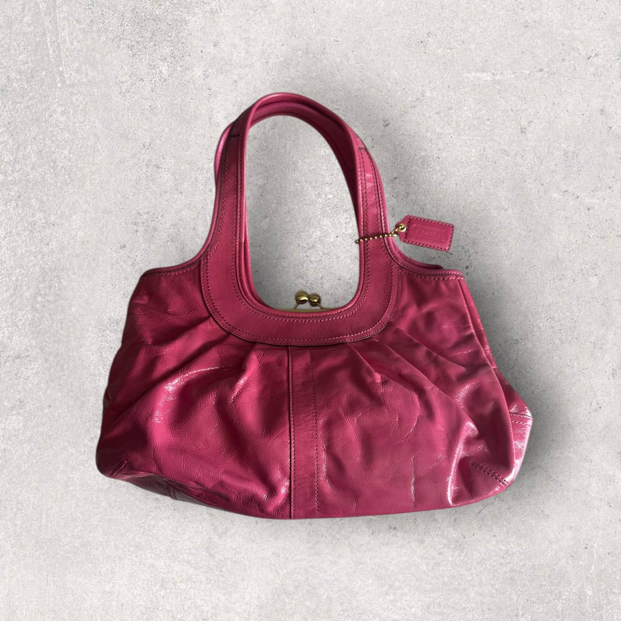 Authentic Vintage Coach Ergo Kisslock Patent Leather Shoulder Bag