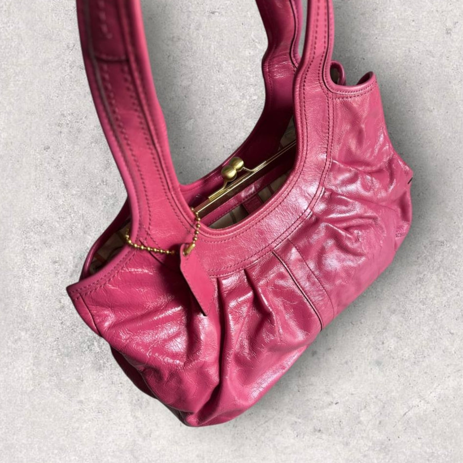 Authentic Vintage Coach Ergo Kisslock Patent Leather Shoulder Bag