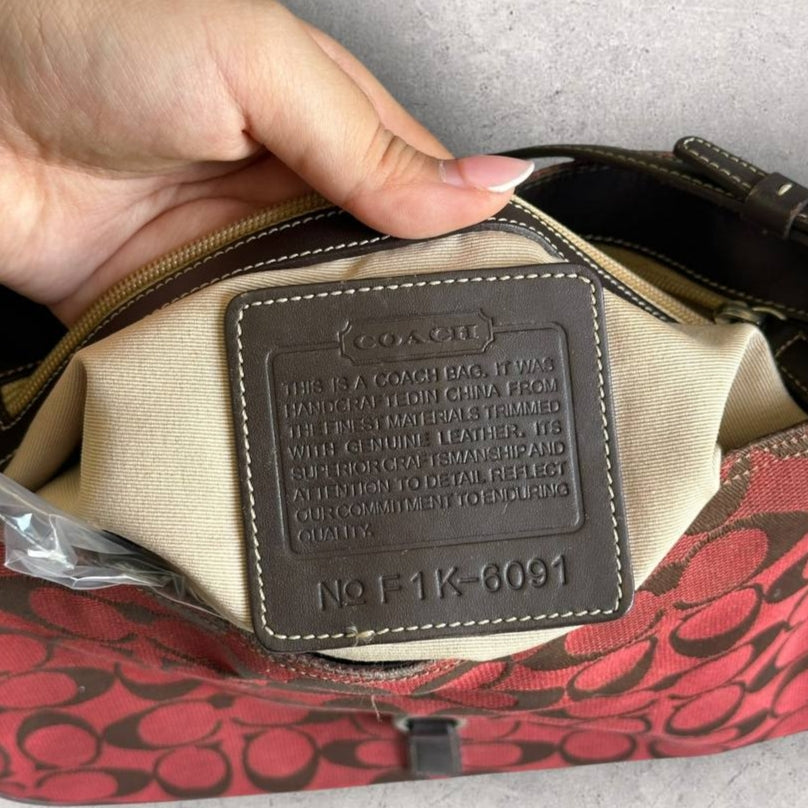 Authentic Vintage Coach Hamptons Signature Shoulder Bag