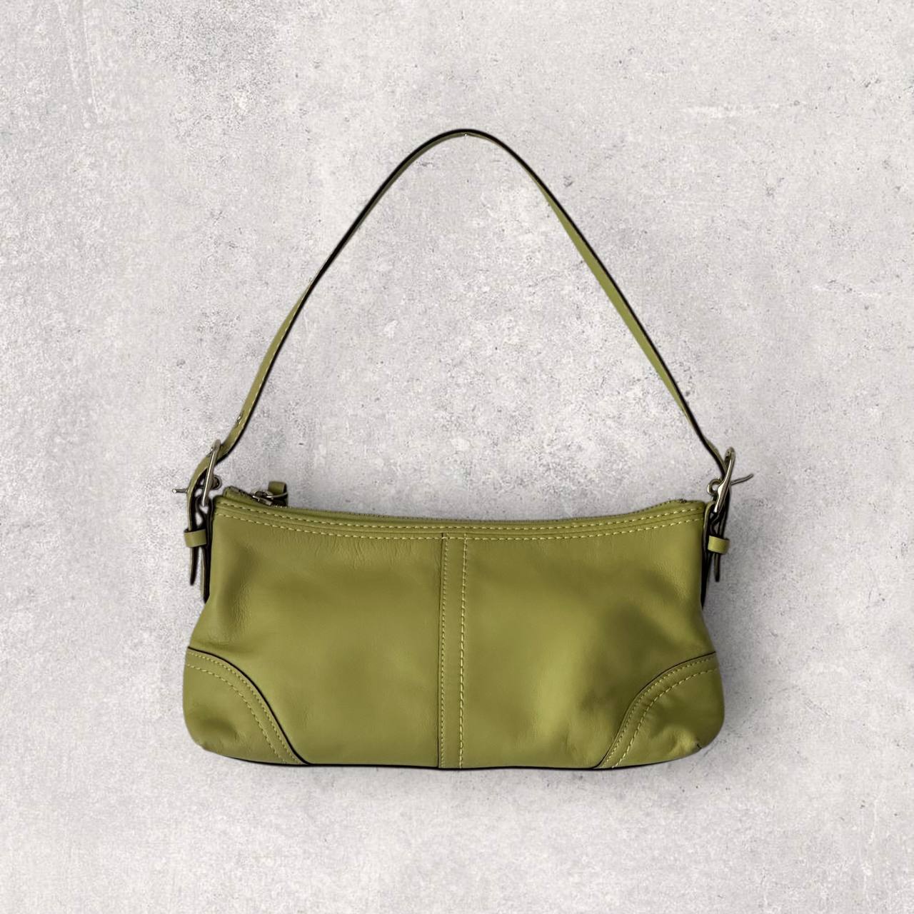 Authentic Vintage Coach Y2K Leather Shoulder Bag