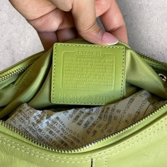 Authentic Vintage Coach Y2K Leather Shoulder Bag
