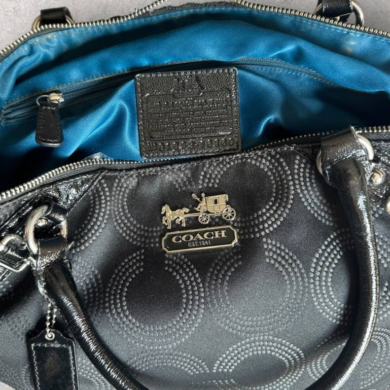 Authentic Vintage Coach Madison Signature Shoulder Bag