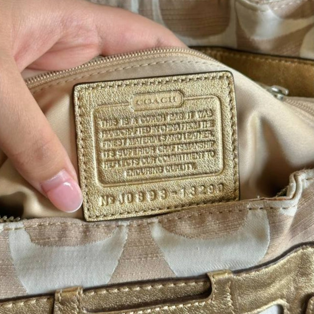 Authentic Vintage Coach Penelope Signature Shoulder Bag