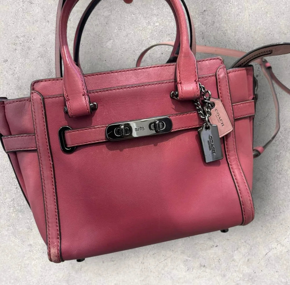 Authentic Vintage Coach Swagger Bag