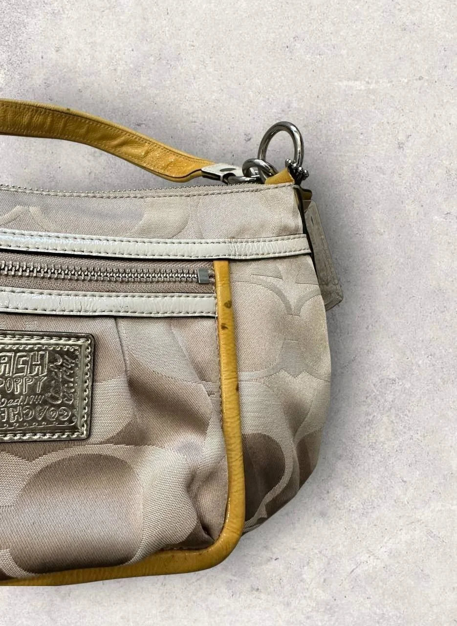 Authentic Vintage Coach Poppy Signature Shoulder Bag