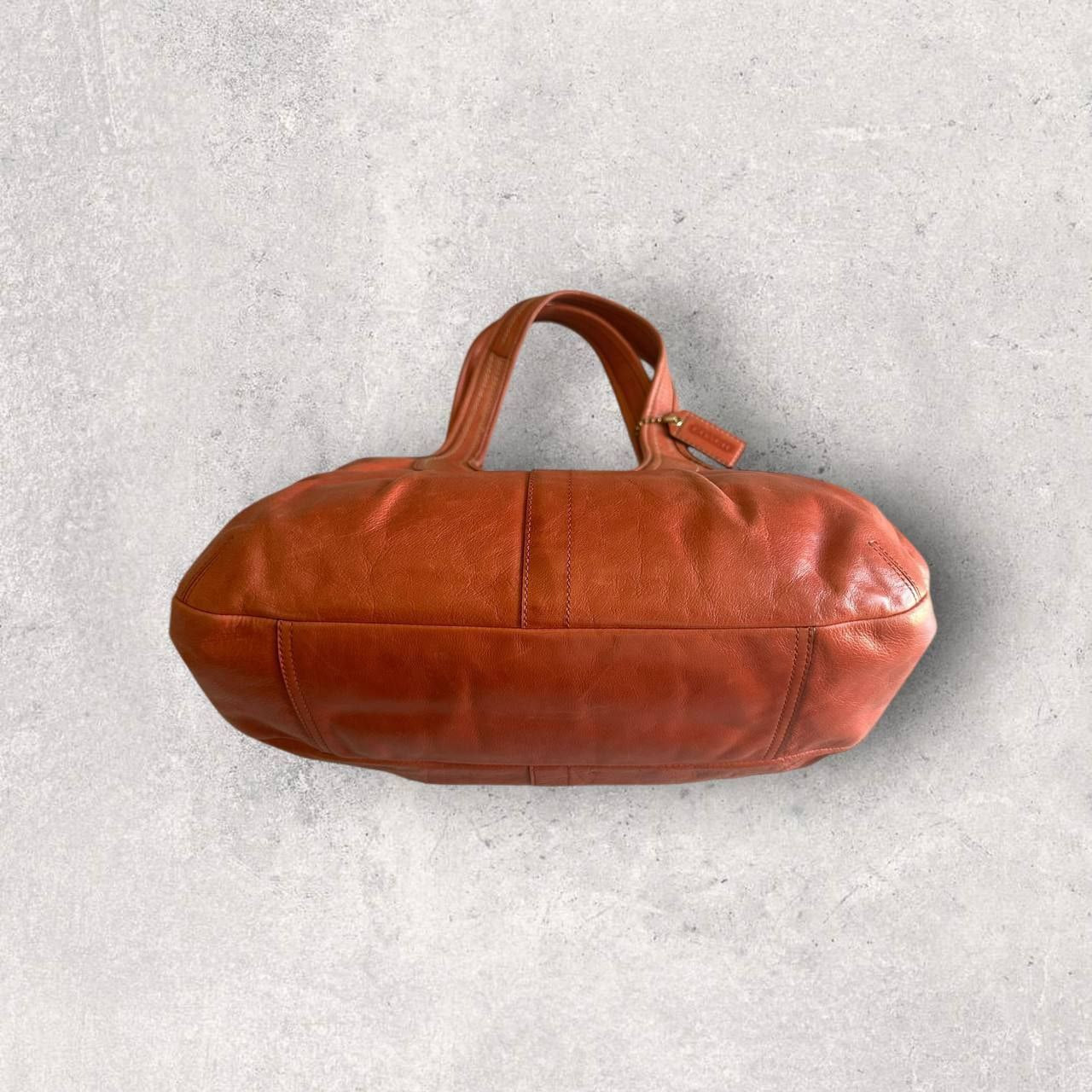Authentic Vintage Coach Ergo Kisslock Patent Leather Shoulder Bag