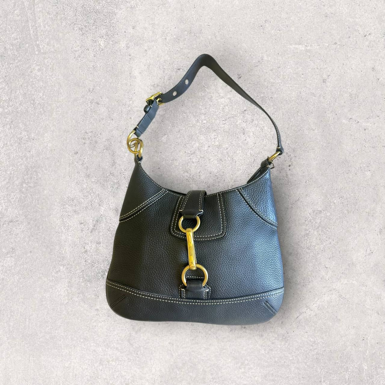 Authentic Vintage Coach Horsebit Grain Leather Shoulder Bag