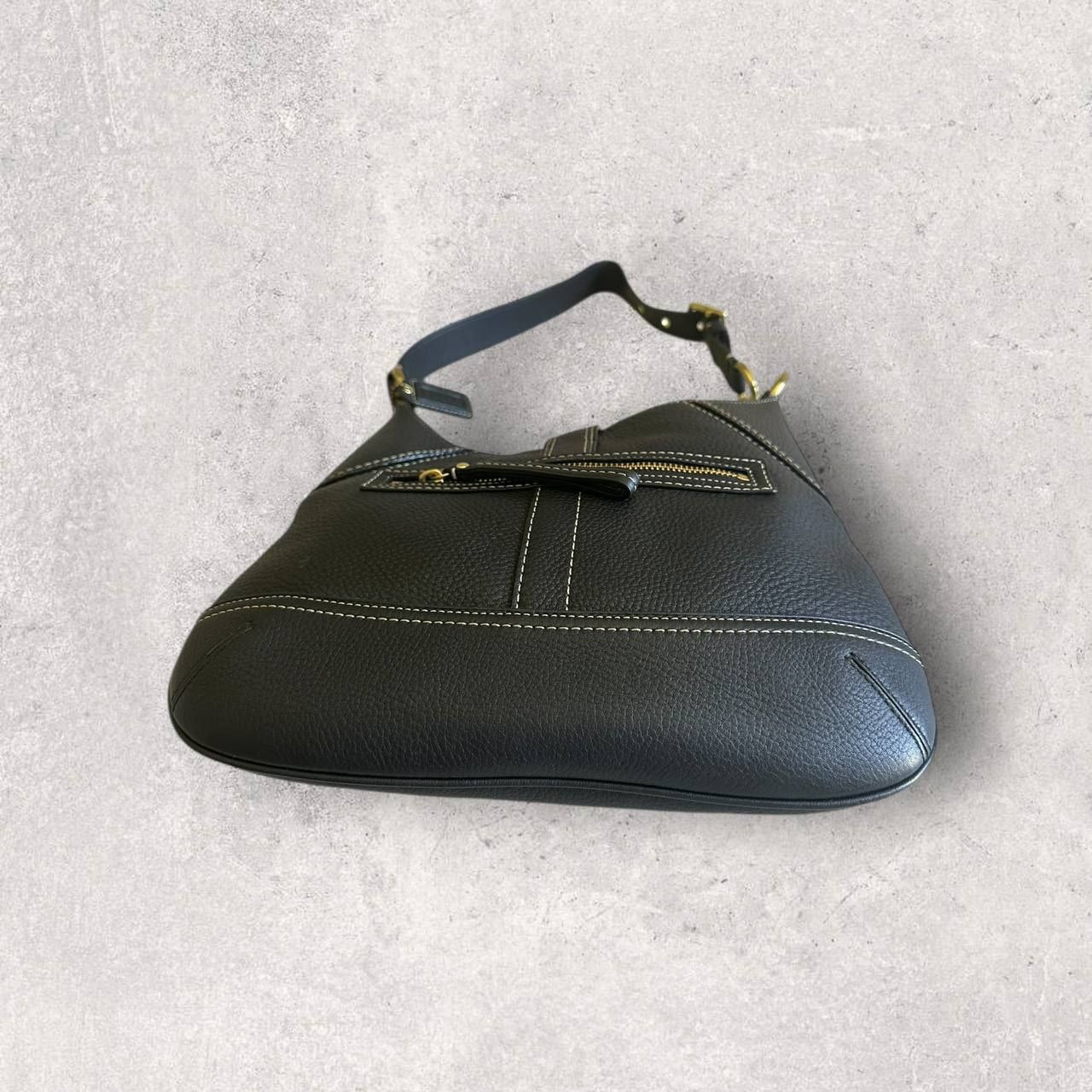 Authentic Vintage Coach Horsebit Grain Leather Shoulder Bag