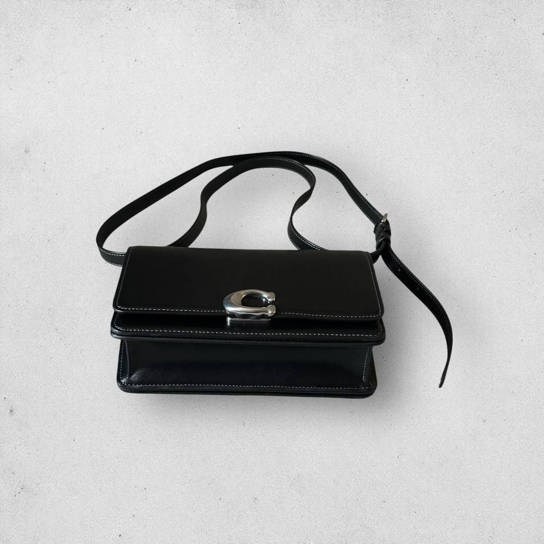 Authentic Coach Bandit Leather Shoulder Bag