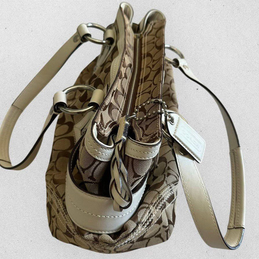 Authentic Vintage Coach Soho Signature Satchel Bag