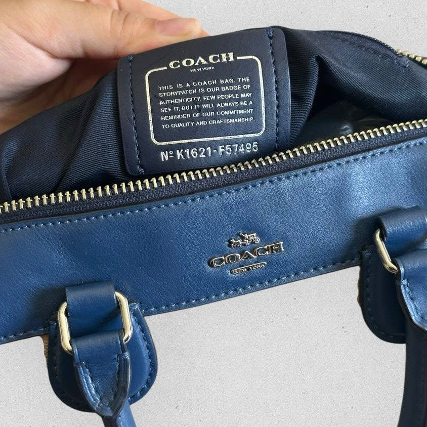 Authentic Vintage Coach Mini Bennett Shoulder Bag