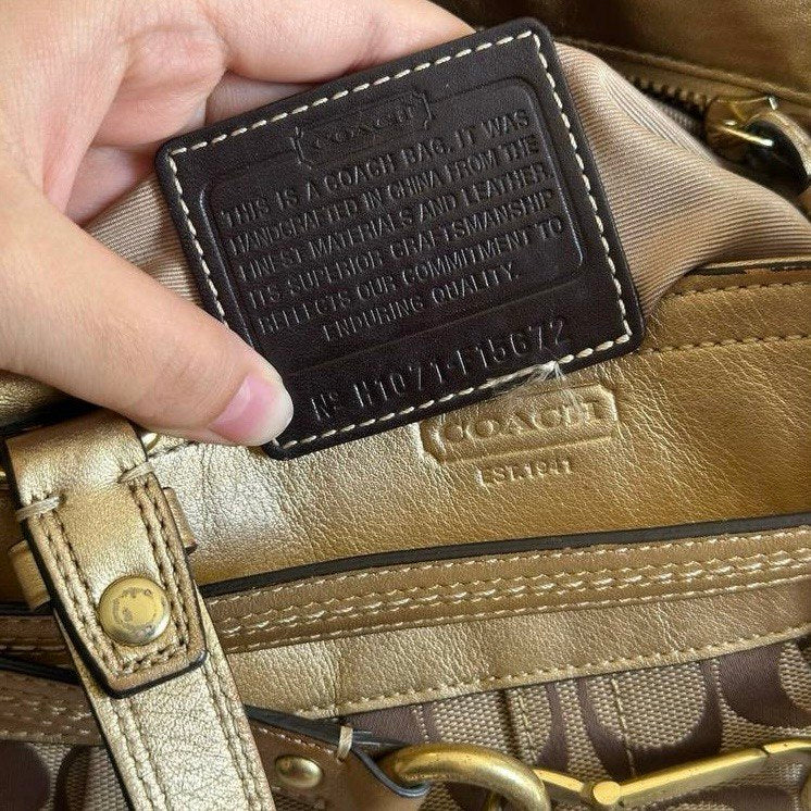 Authentic Vintage Coach Signature Hamptons Shoulder Bag