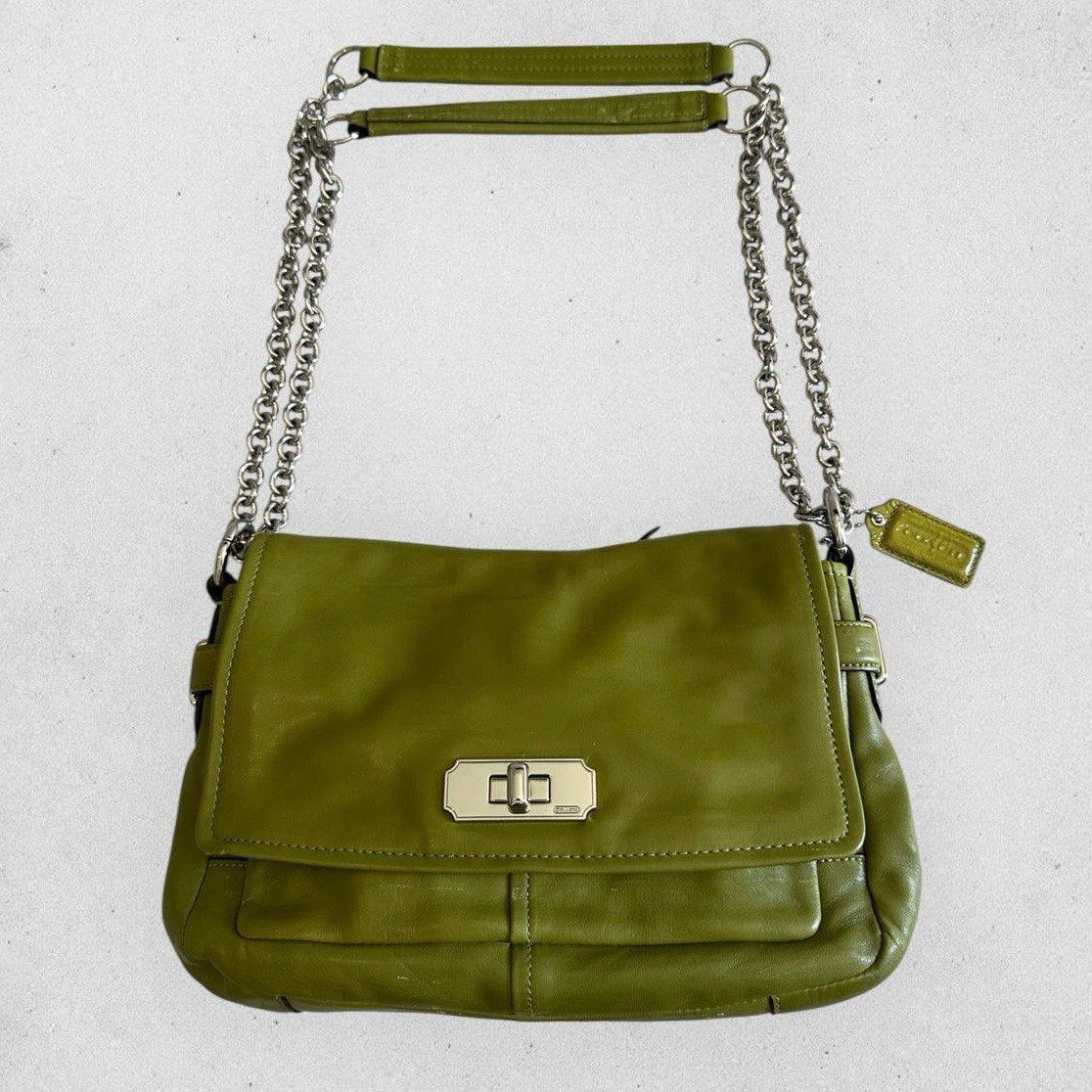 Authentic Vintage Coach Turnlock Olive Green Leather Shoulder/Crossbody Bag