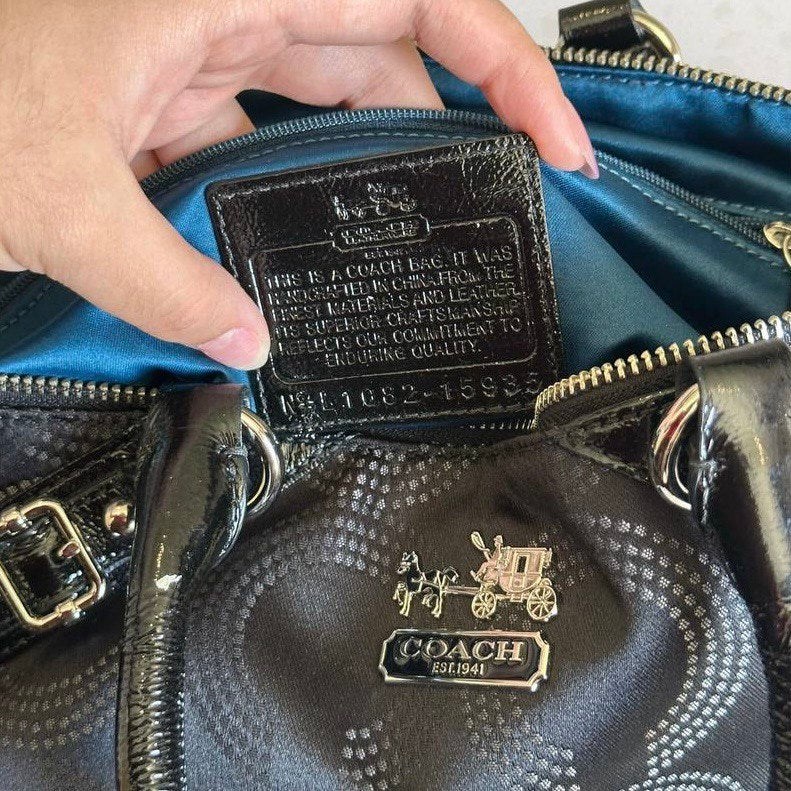 Authentic Vintage Coach Signature Ashley Shoulder Bag