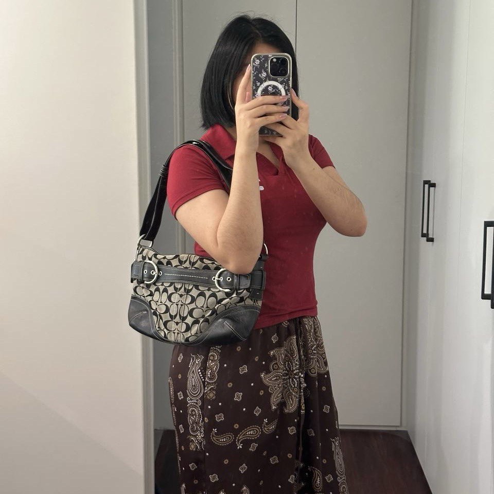 Authentic Vintage Coach Signatue Shoulder/Crossbody Bag