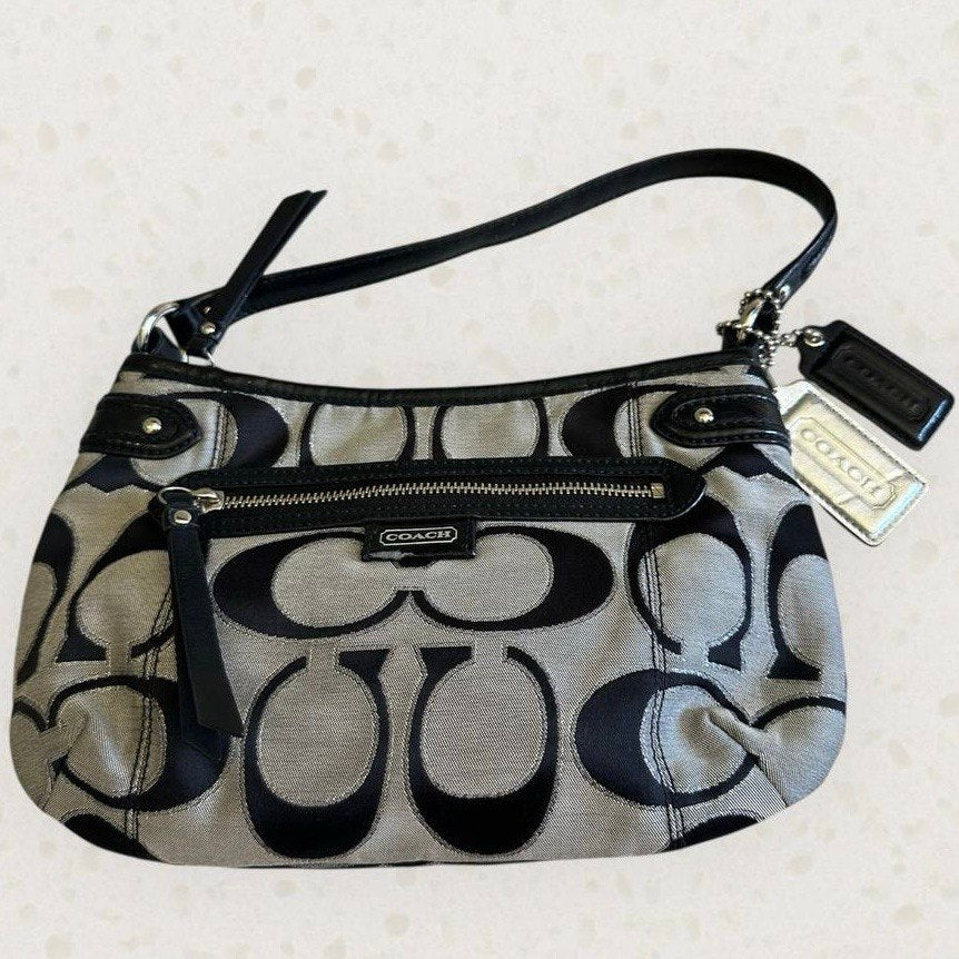 Authentic Vintage Coach Poppy Shoulder Bag