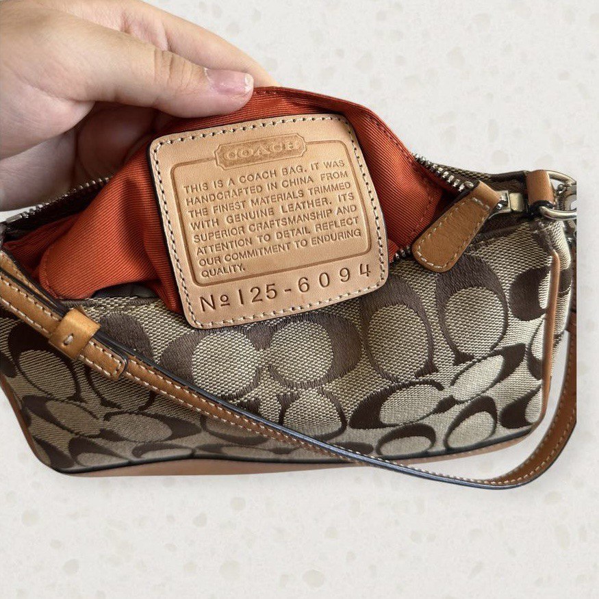 Authentic Vintage Coach Demi Signature Shoulder Bag
